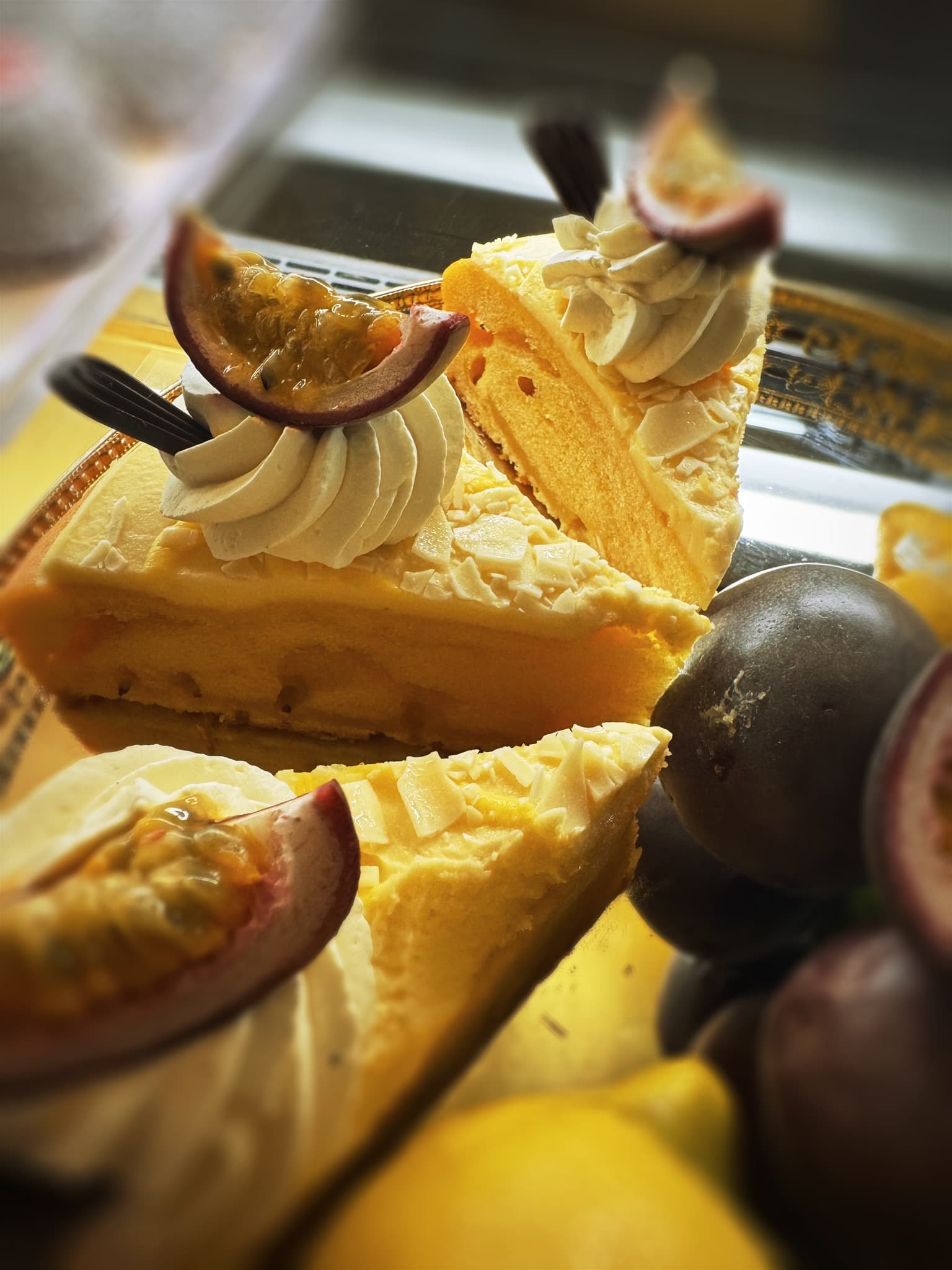 Interiör och servering på Café Societé